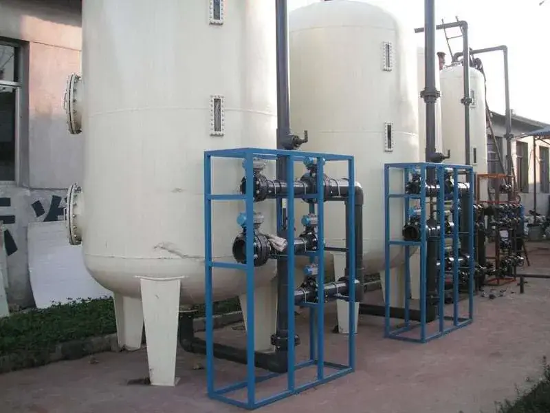 100GPM RO DI system Sistema RO DI de 100 GPM com pré-tratamento